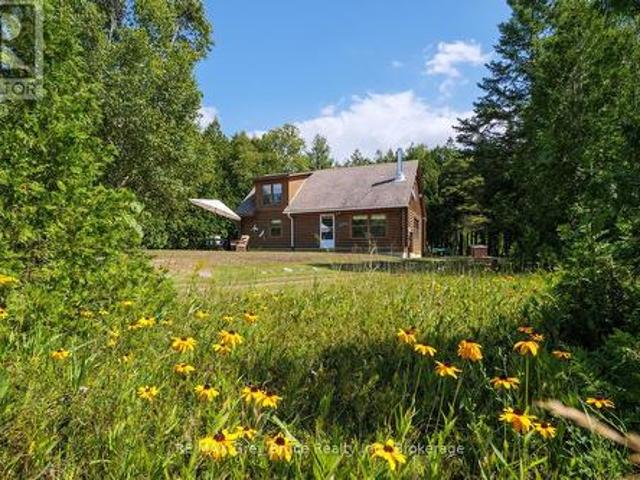 House for sale in Ontario