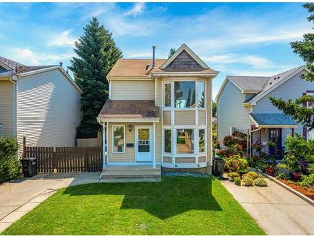 House for sale in Sherwood Park, Alberta