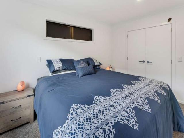 Townhouse for sale in Kerrytown, Canterbury