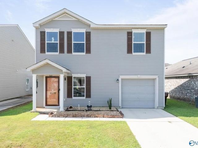 House for sale in Harvest, Alabama
