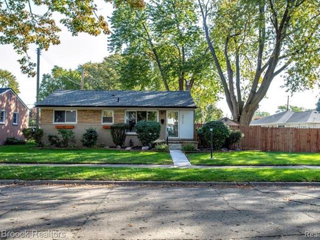 House for sale in Madison Heights, Oakland County