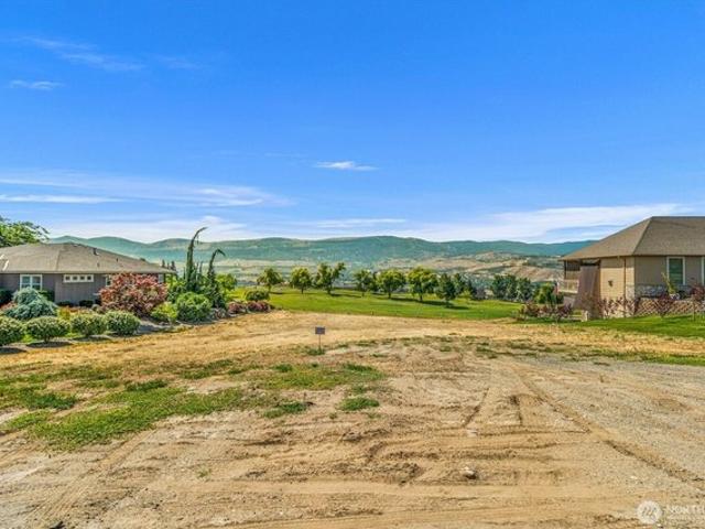 Land for sale in East Wenatchee, Washington