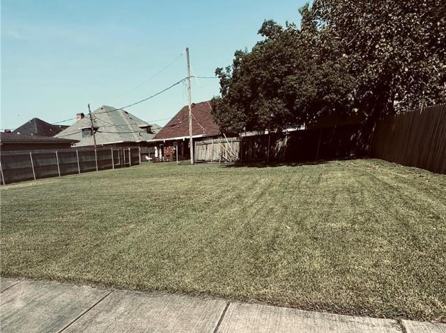 Land for sale in Chalmette, Louisiana
