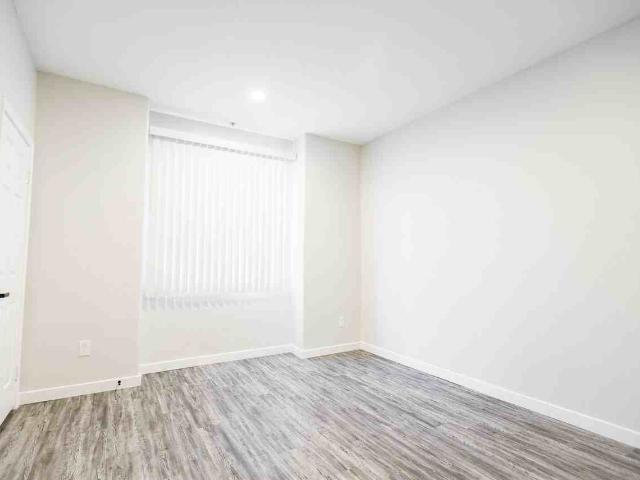 Apartment for rent in Canoga Park, California