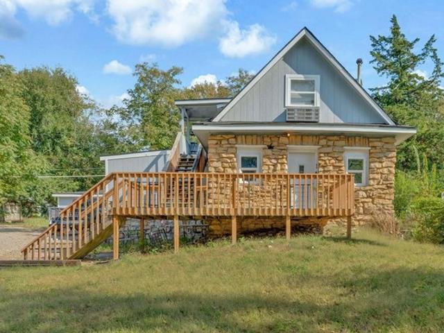 House for sale in Highland Park, Topeka