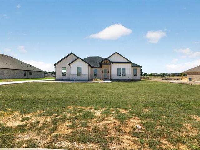 House for sale in Lone Oak, Hunt County