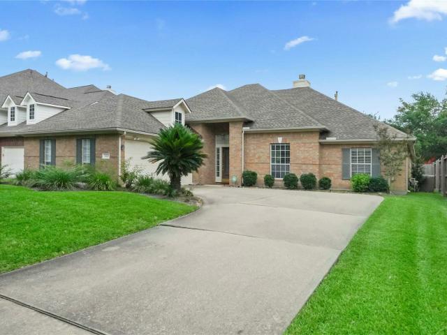 House for sale in Friendswood