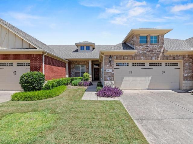 Townhouse for sale in Plano, Texas