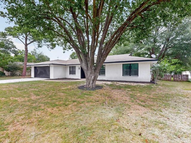House for sale in Hunt, Texas