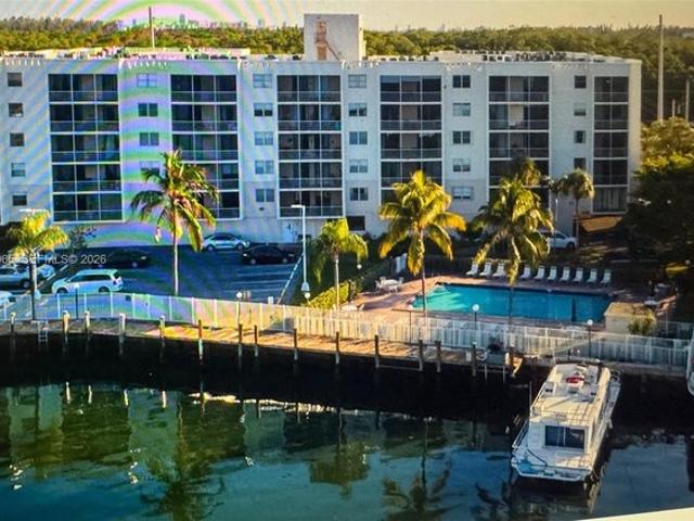 Condo for sale in North Miami Beach, Florida
