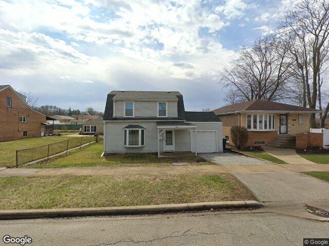 House for sale in Evergreen Park, Illinois