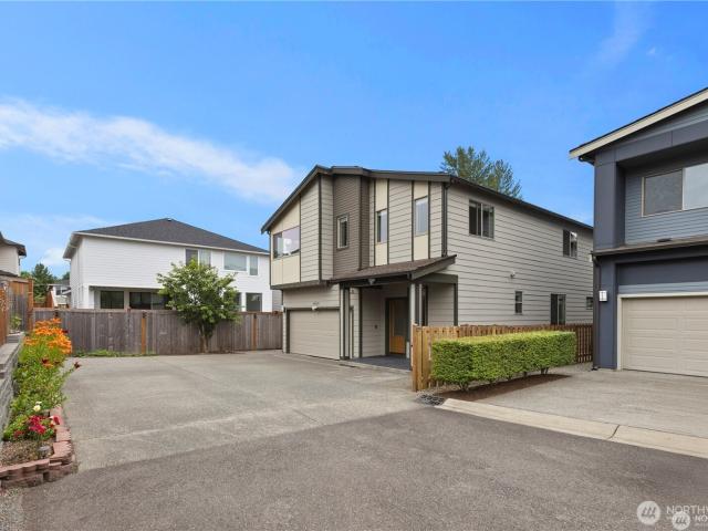 House for sale in Maple Valley, Washington