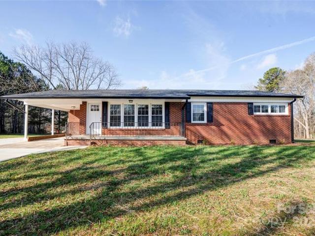 House for sale in Grover, North Carolina