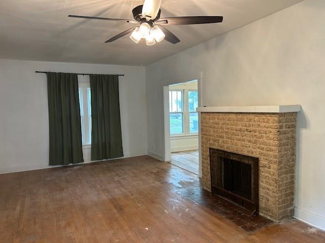 House for sale in Parsons