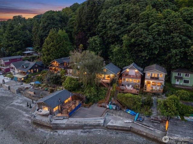 House for sale in Vashon, Washington
