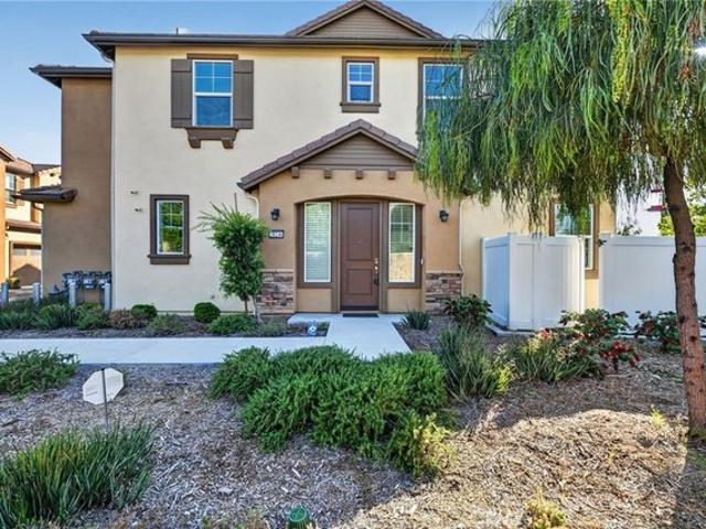 Townhouse for sale in Temecula, California