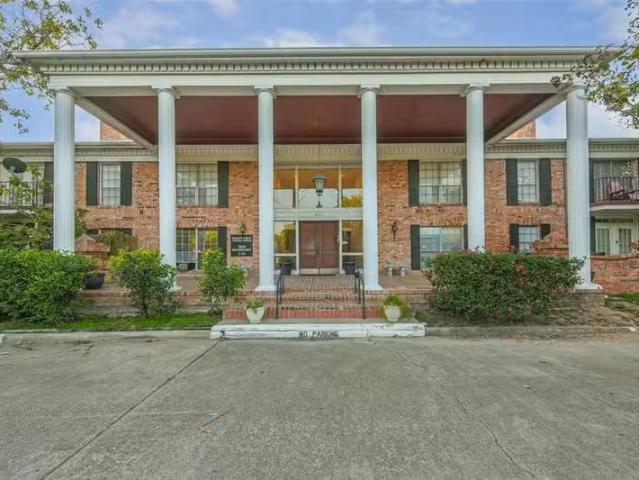 Condo for sale in Houston