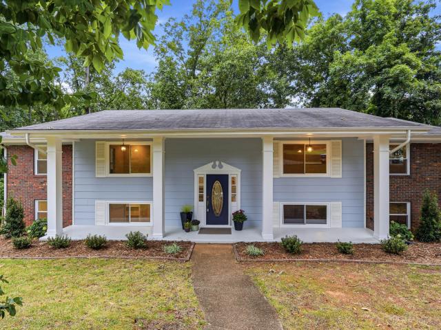 House for sale in Battery Heights, Chattanooga