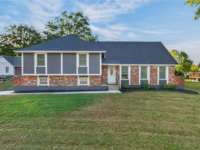House for sale in Castle Woods, Independence