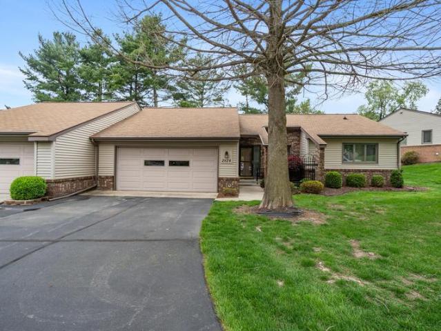 Condo for sale in Jackson