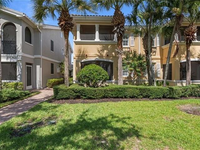 Townhouse for sale in Bonita Springs, Florida