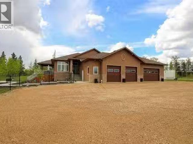 House for sale in Red Deer County, Alberta