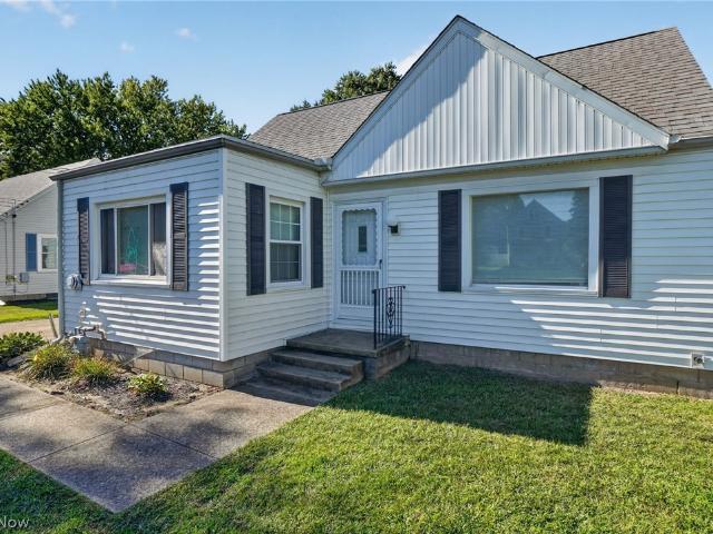House for sale in North Kingsville, Ohio