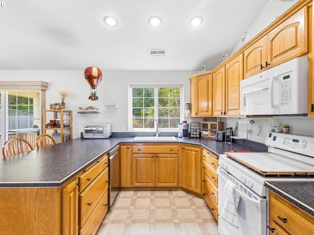 Townhouse for sale in Oregonia