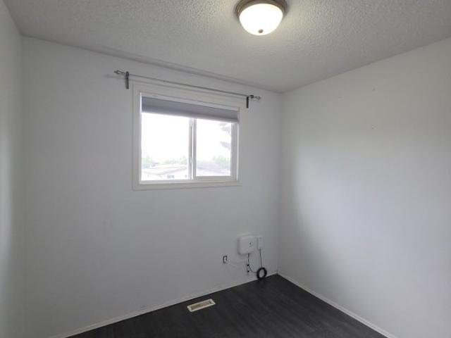 Apartment for rent in Northwest, Alberta