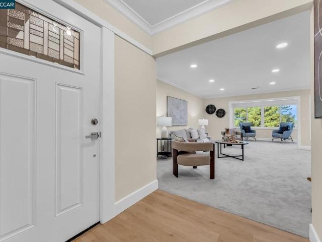 Condo for sale in Walnut Creek, California