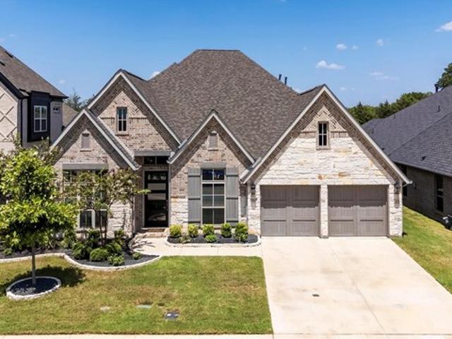 House for sale in Ellis, Texas