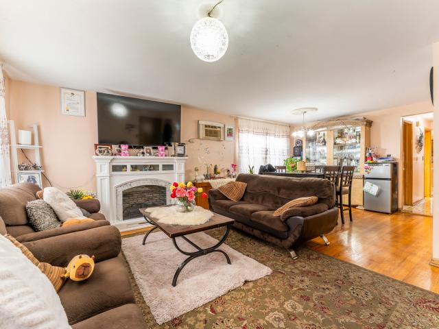 House for sale in Elmwood Park, Illinois