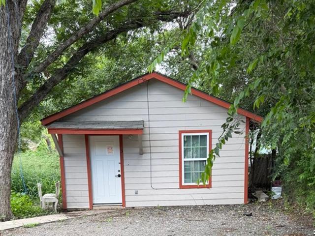 House for sale in Leesville, Texas