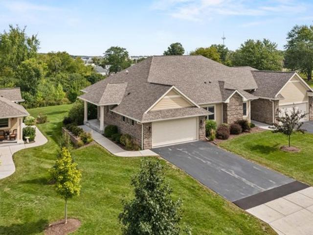 Condo for sale in Franklin, Milwaukee County