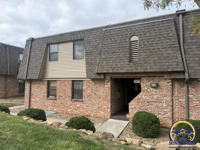 Condo for sale in Topeka, Shawnee County