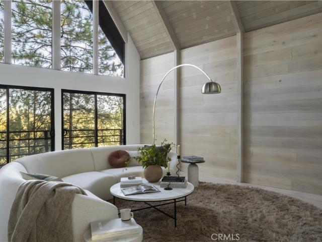House for sale in North Shore, Lake Arrowhead