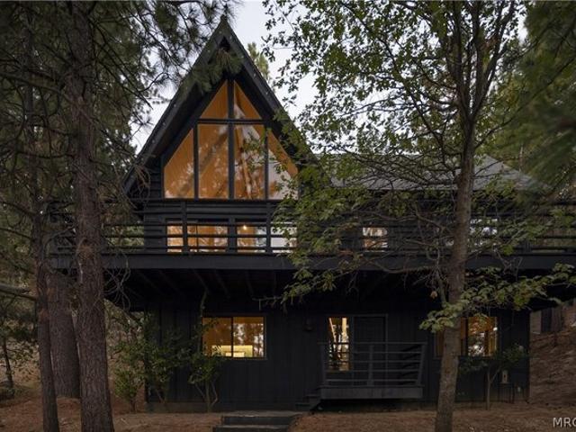 House for sale in North Shore, Lake Arrowhead