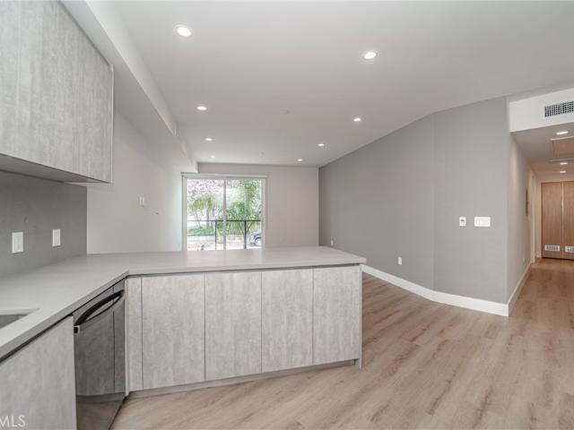 Property for rent in Canoga Park, California