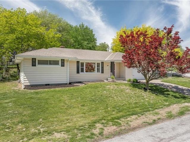 House for sale in Buchanan, Missouri