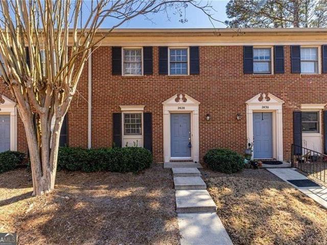 Townhouse for sale in Alpharetta, Georgia