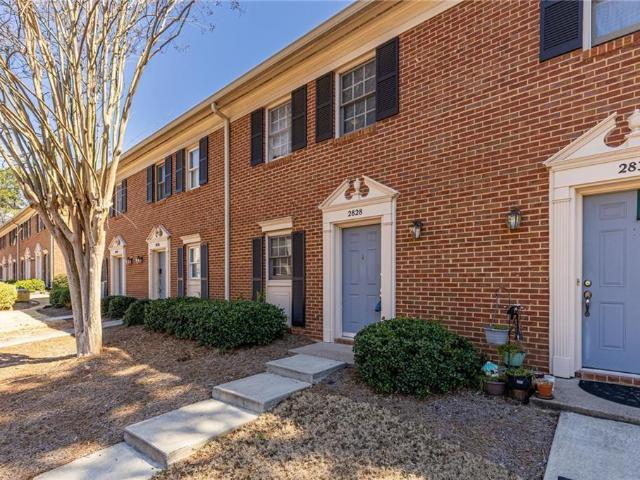 Townhouse for sale in Alpharetta, Georgia