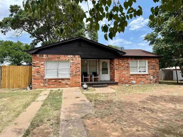 House for sale in Comanche, Oklahoma