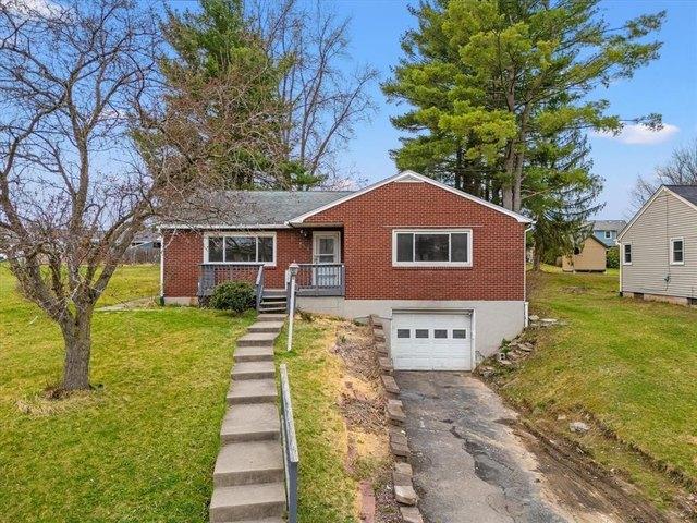 House for sale in Endwell, New York