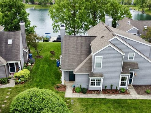 Condo for sale in Camby, Indiana