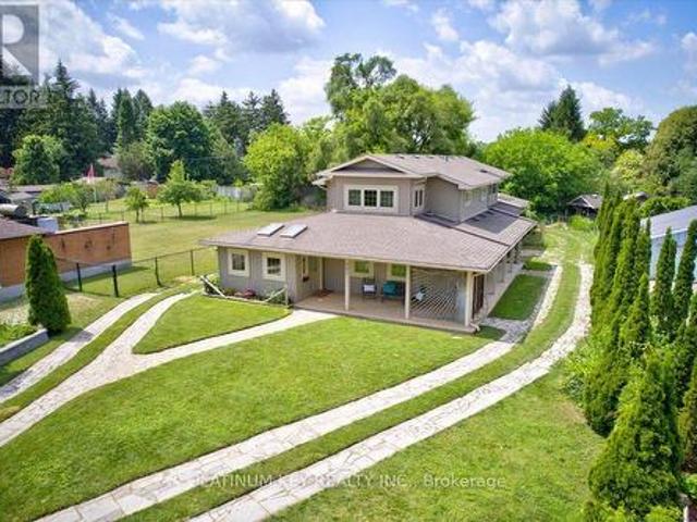 House for sale in Strathroy-caradoc, Ontario