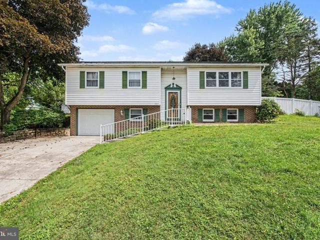 House for sale in Cumberland, Pennsylvania