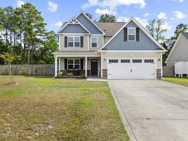 House for sale in Sneads Ferry, North Carolina