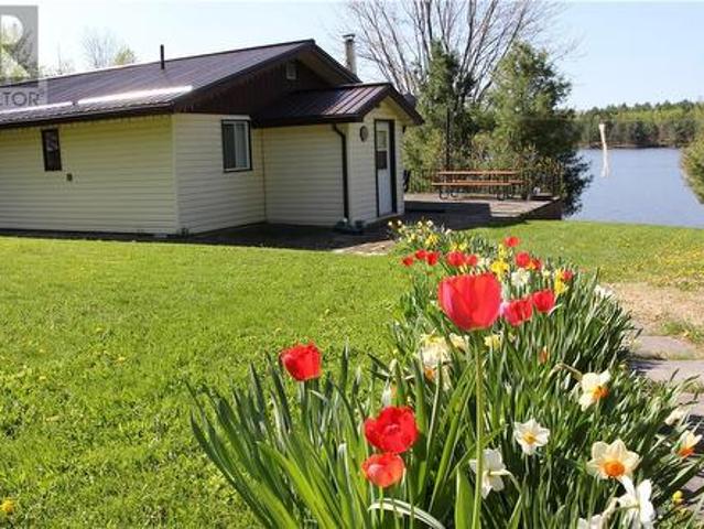 House for sale in Copper Cliff, Ontario