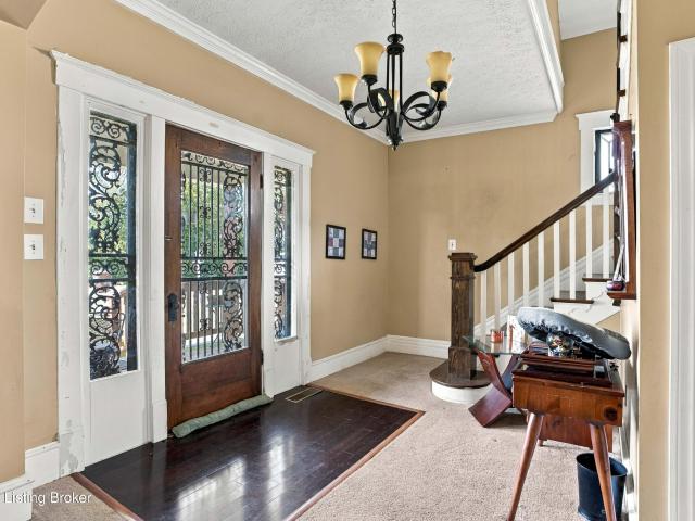 House for sale in Eminence, Henry County