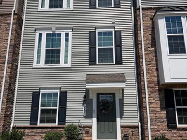 Townhouse for sale in Indian Head, Maryland